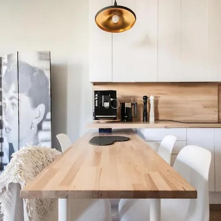 Harmony Heights Apartment *
