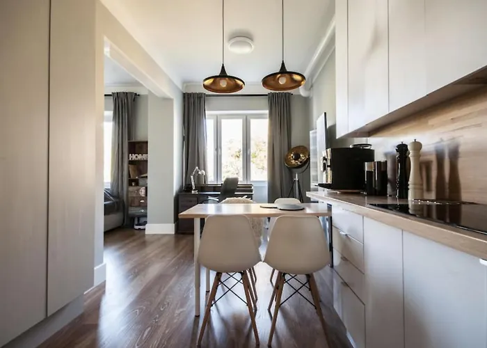 Harmony Heights Apartman *